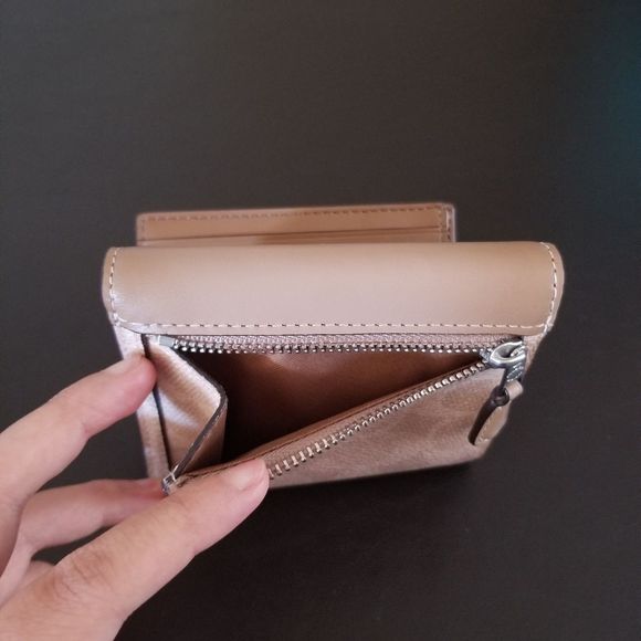 Coach Wallet - Picture 6 of 7